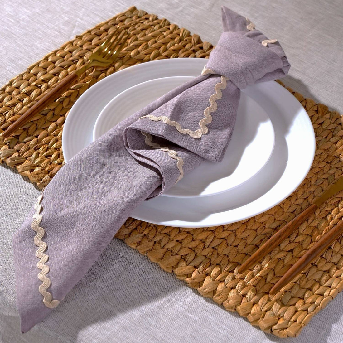 Lavender Rick Rack Lace 100% Linen Napkins